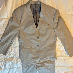 Banana Republic Light Gray Men's Suit